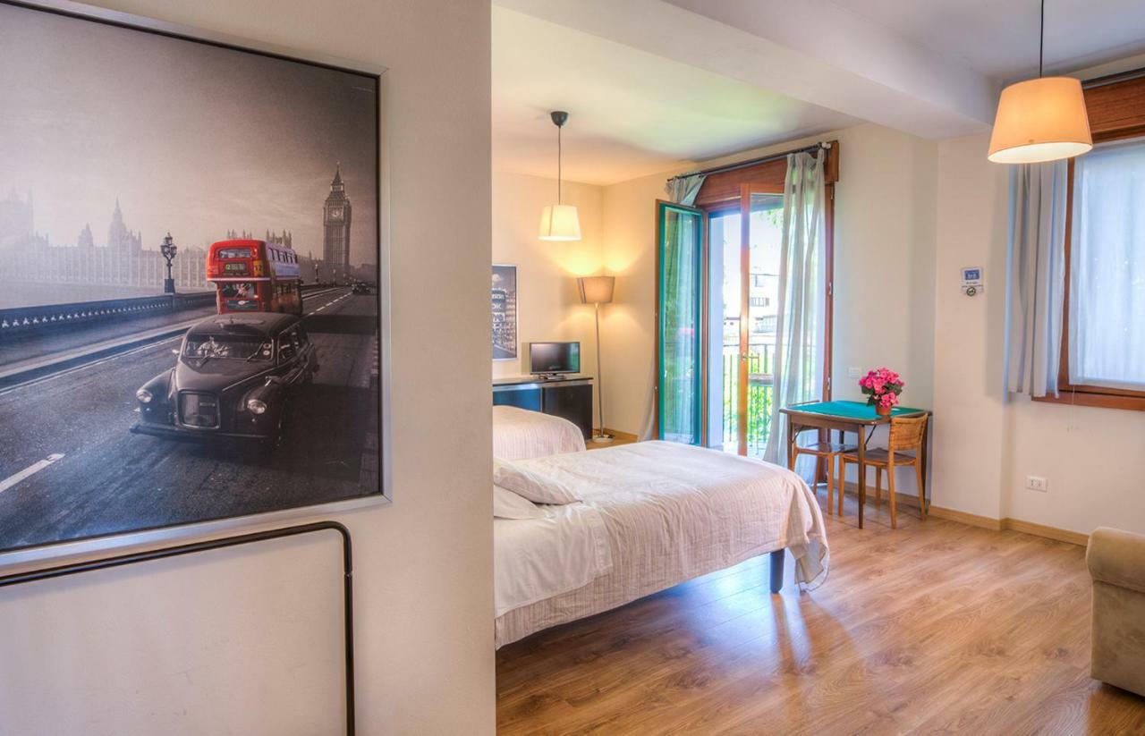 Rita'S Garden Bed & Breakfast San Vittore Olona Dış mekan fotoğraf